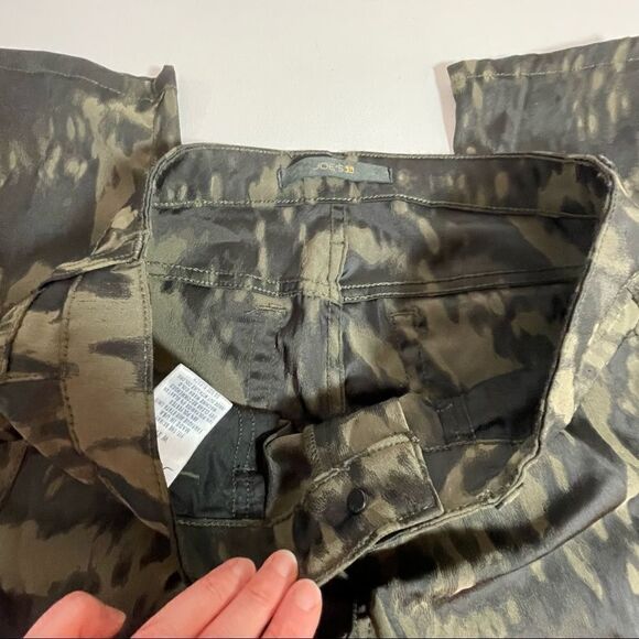 Joe’s the SKINNY Modern brocade Camo super soft and silky with stretch size 29 - Picture 10 of 14
